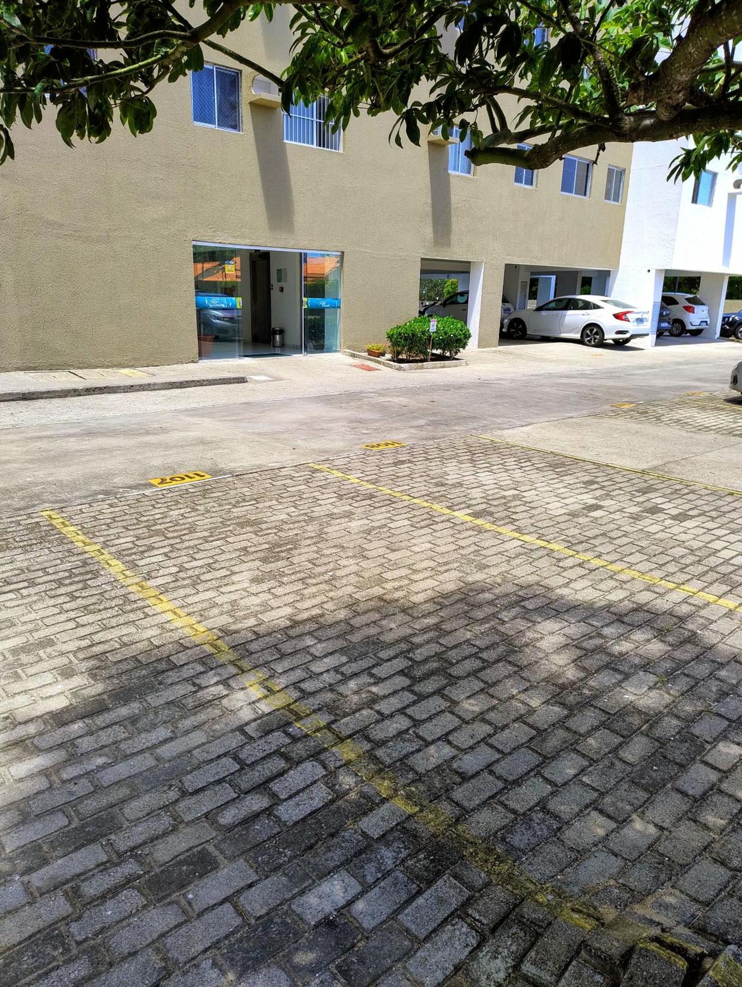 Queen L Ar Cond L Tvs Smart L Wi-fi L Cozinha Completa L Garagem Apartamento Maceió