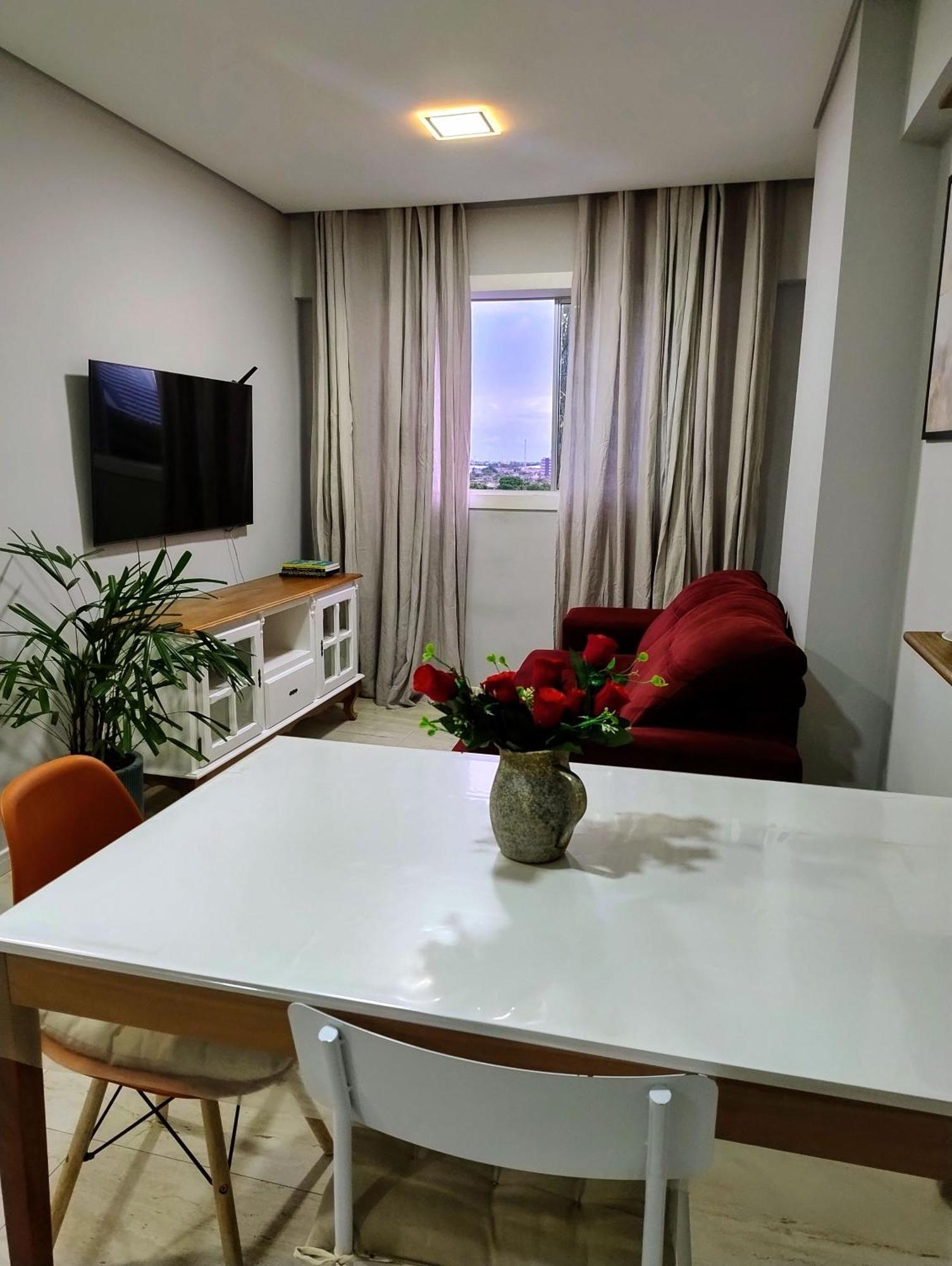Apartamento Queen L Ar Cond L Tvs Smart L Wi-fi L Cozinha Completa L Garagem