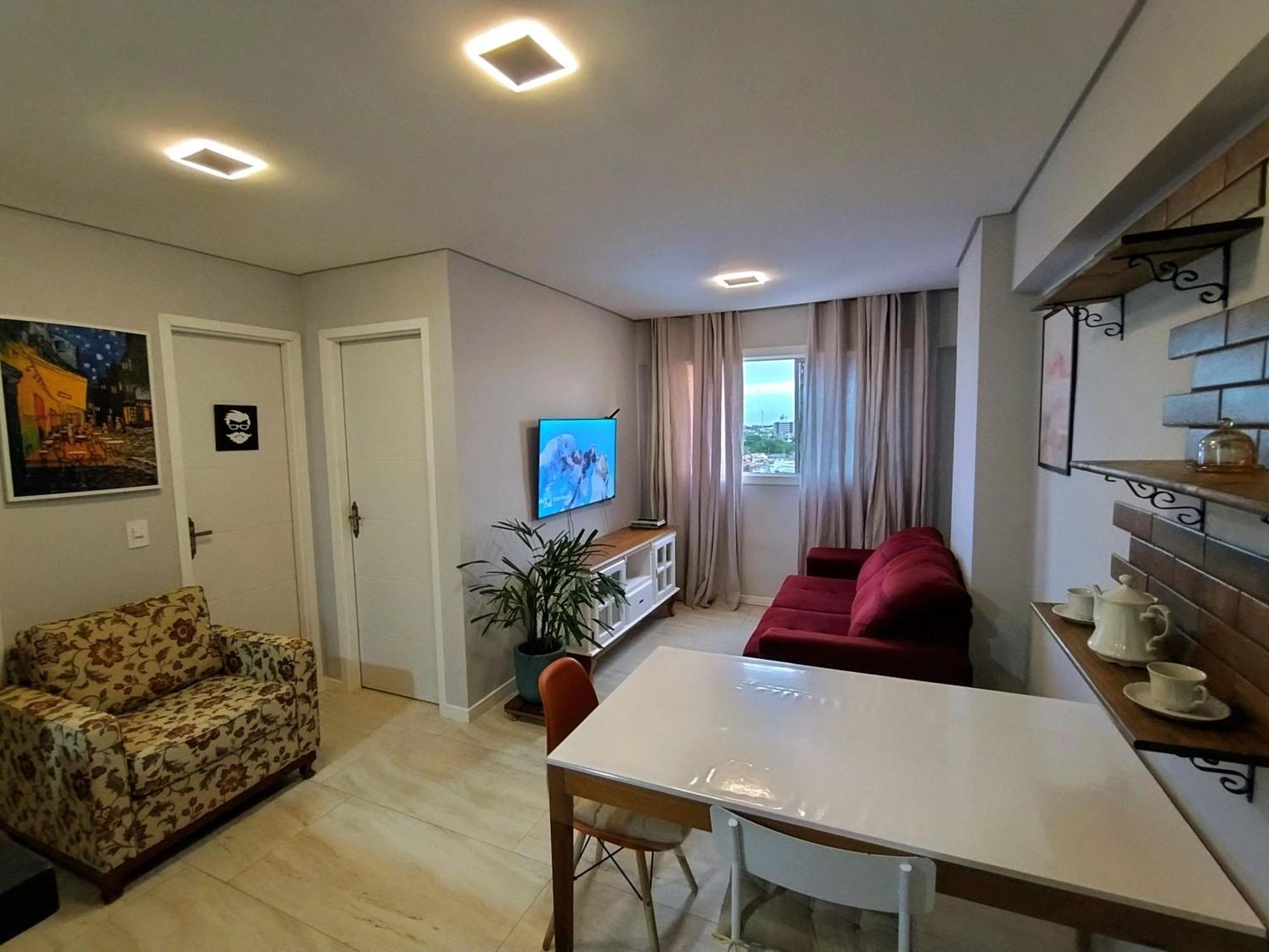Apartamento Queen L Ar Cond L Tvs Smart L Wi-fi L Cozinha Completa L Garagem *