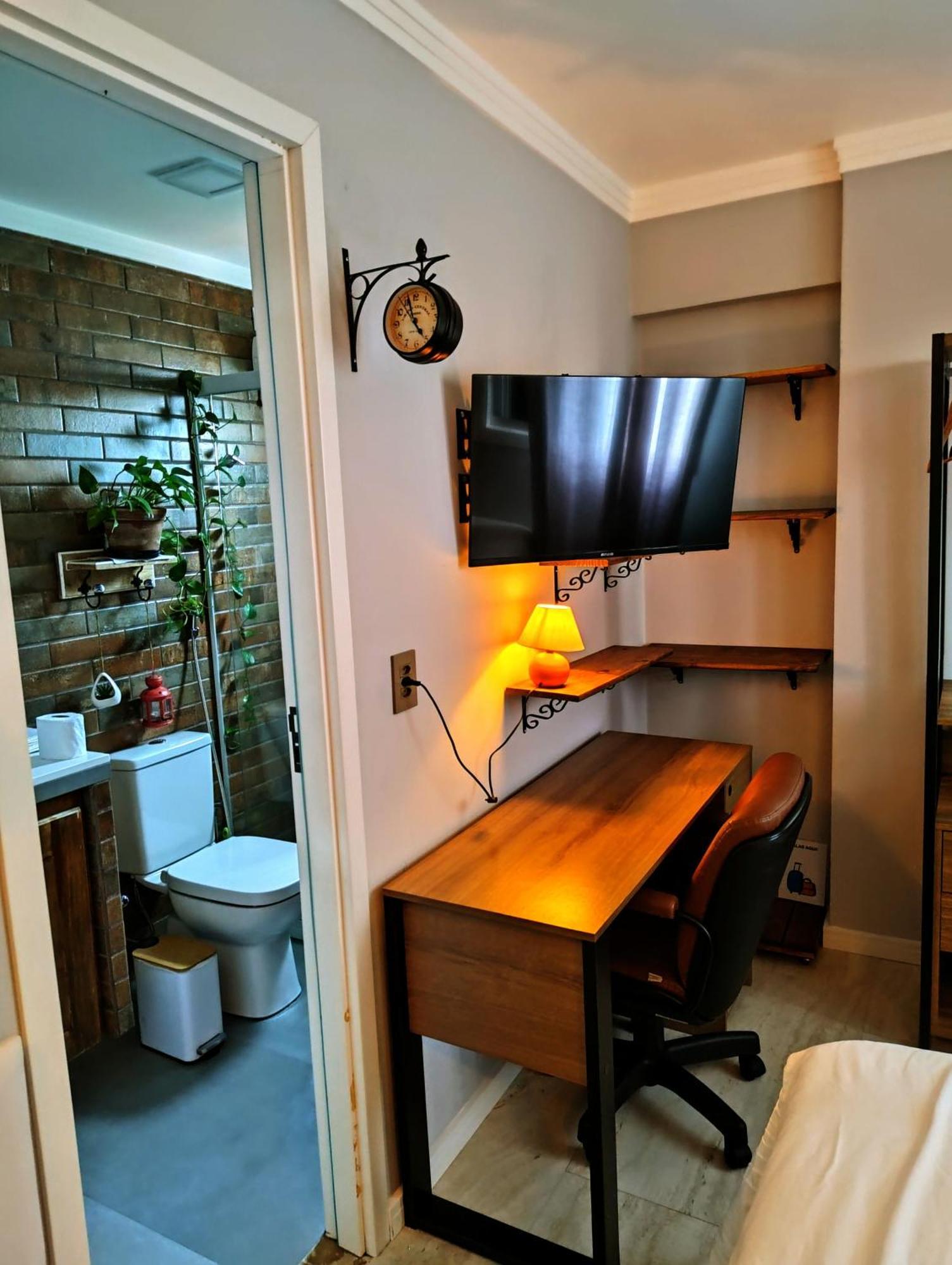 Queen L Ar Cond L Tvs Smart L Wi-fi L Cozinha Completa L Garagem *